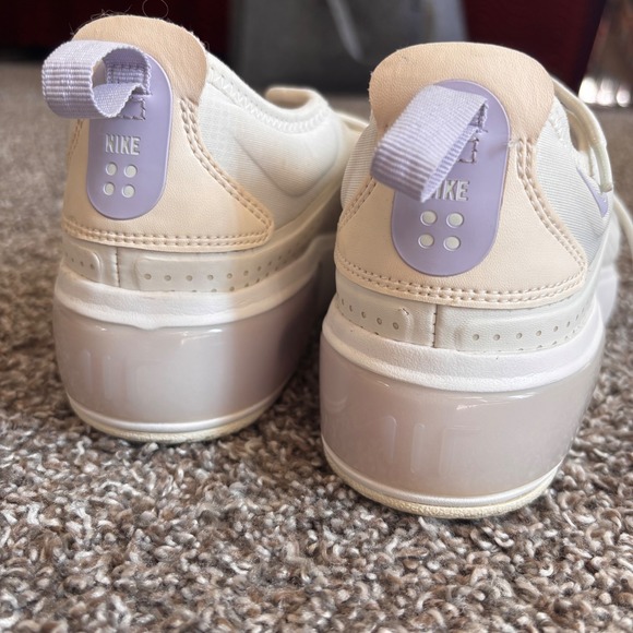 Nike Womens Air Max Dia Summit White Oxygen Purple White Running Athletic Shoe 8 - Picture 3 of 8
